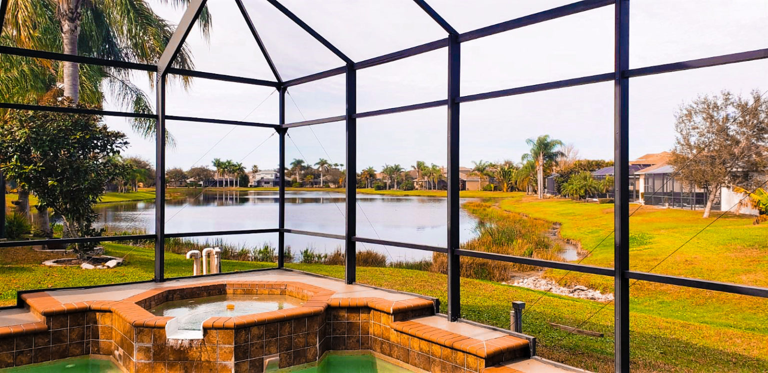 Pool Screens, Pool Cages and Lanai Screen installation Shiney Town